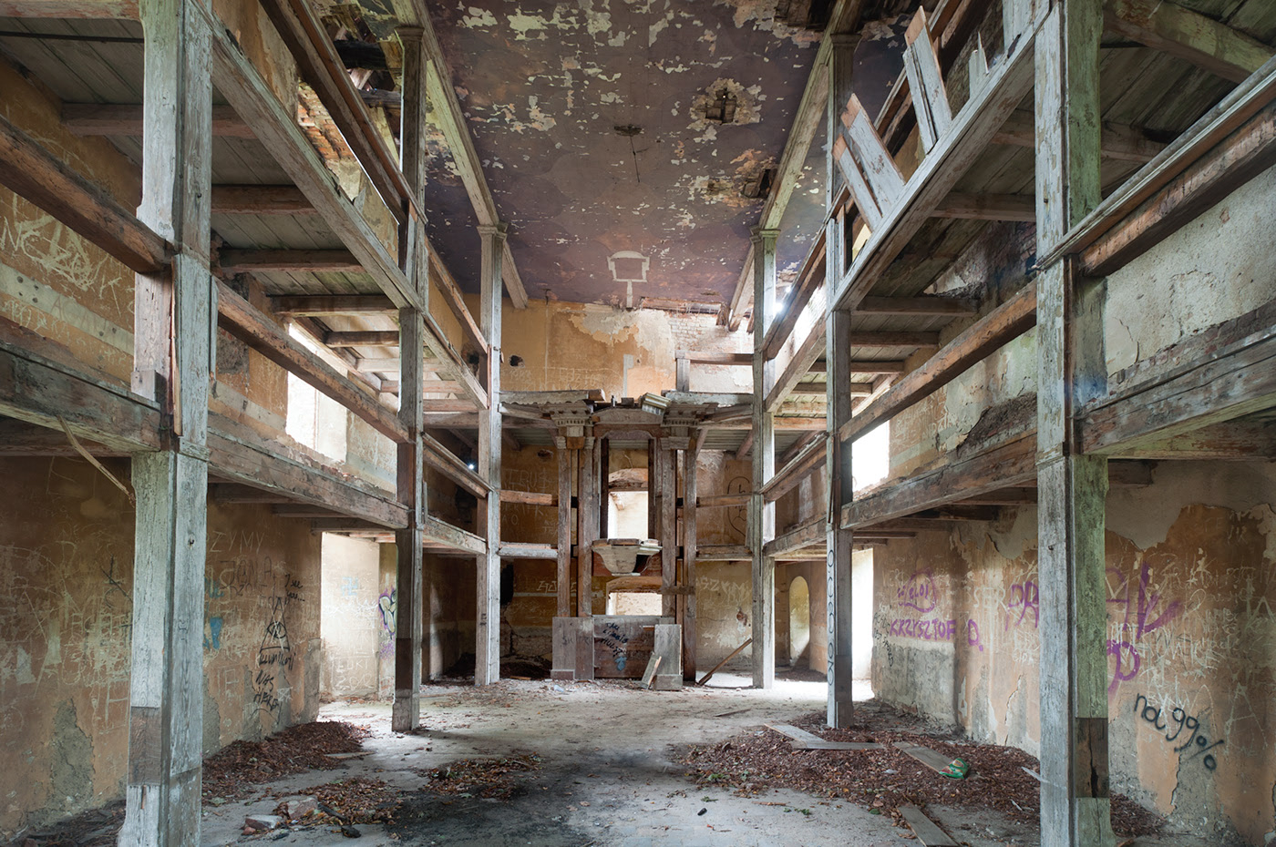 You were not there... urbex et mondes parallèles par Øystein Sture Aspelund You were not there urbex et mondes paralleles par oystein Sture Aspelund 10 You-were-not-there-urbex-et-mondes-paralleles-par-oystein-Sture-Aspelund-10