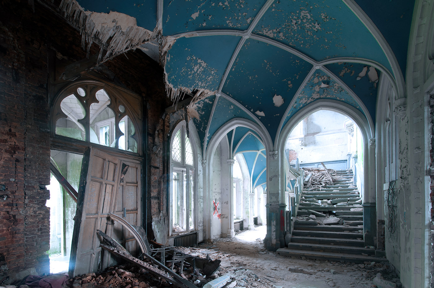 You were not there... urbex et mondes parallèles par Øystein Sture Aspelund You were not there urbex et mondes paralleles par oystein Sture Aspelund 16 You-were-not-there-urbex-et-mondes-paralleles-par-oystein-Sture-Aspelund-16