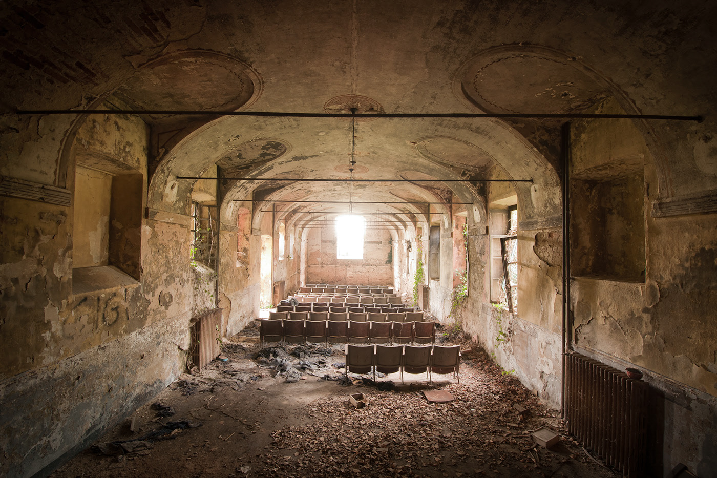 You were not there... urbex et mondes parallèles par Øystein Sture Aspelund You were not there urbex et mondes paralleles par oystein Sture Aspelund 7 You-were-not-there-urbex-et-mondes-paralleles-par-oystein-Sture-Aspelund-7