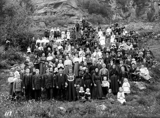 30 photos de mariages norvégiens du début du 20ème siècle 30 photos de mariages norvegiens du debut du 20eme siecle 13 30-photos-de-mariages-norvegiens-du-debut-du-20eme-siecle-13