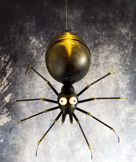 Les sculptures steampunk en objets recyclés de Arturas Tamasauskas De nouvelles sculptures steampunk en objets recycles par Arturas Tamasauskas 7 araignee De- nouvelles-sculptures-steampunk-en-objets-recycles-par-Arturas-Tamasauskas-7-araignee