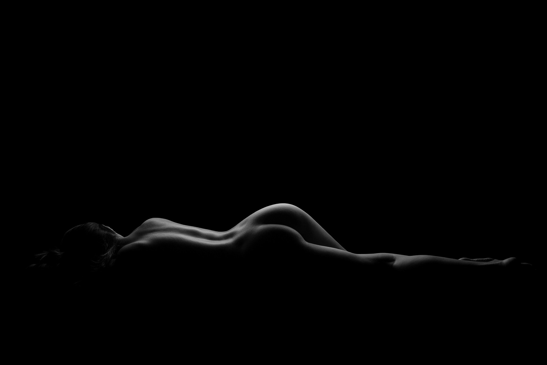 Dunes - courbes de corps par Ruslan Rakhmatov Dunes courbes de corps par Ruslan Rakhmatov 7 Dunes-courbes-de-corps-par-Ruslan-Rakhmatov-7