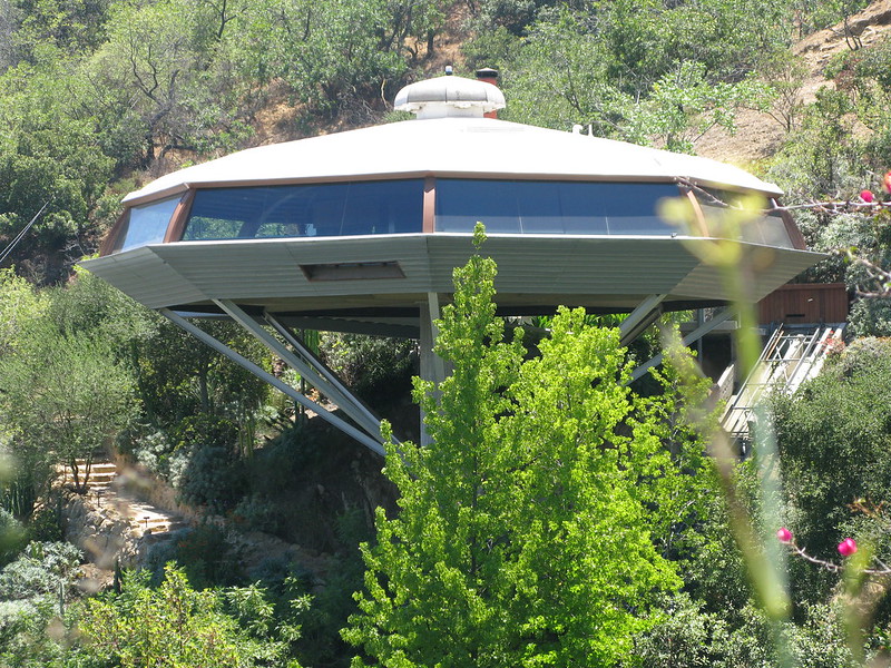 La Chemosphere, une des maisons les plus excentriques de Californie La Chemosphere une des maisons les plus excentriques de Californie 5 La-Chemosphere-une-des-maisons-les-plus-excentriques-de-Californie-5