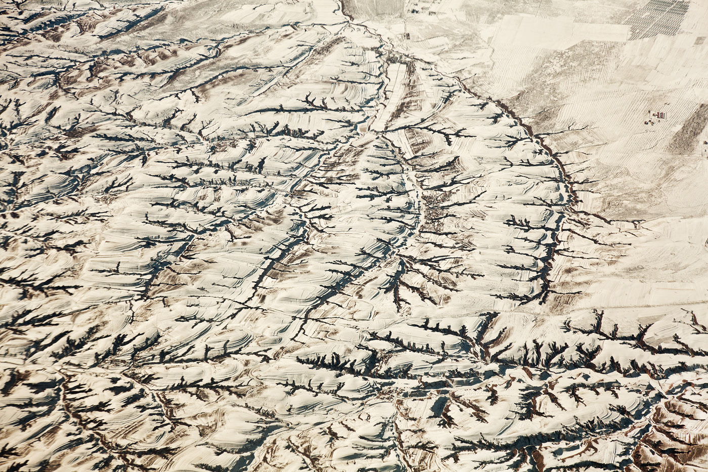 Le désert de Gobi vu du ciel par Jakob Wagner Le desert de Gobi vu du ciel par Jakob Wagner 9 Le-desert-de-Gobi-vu-du-ciel-par-Jakob-Wagner-9