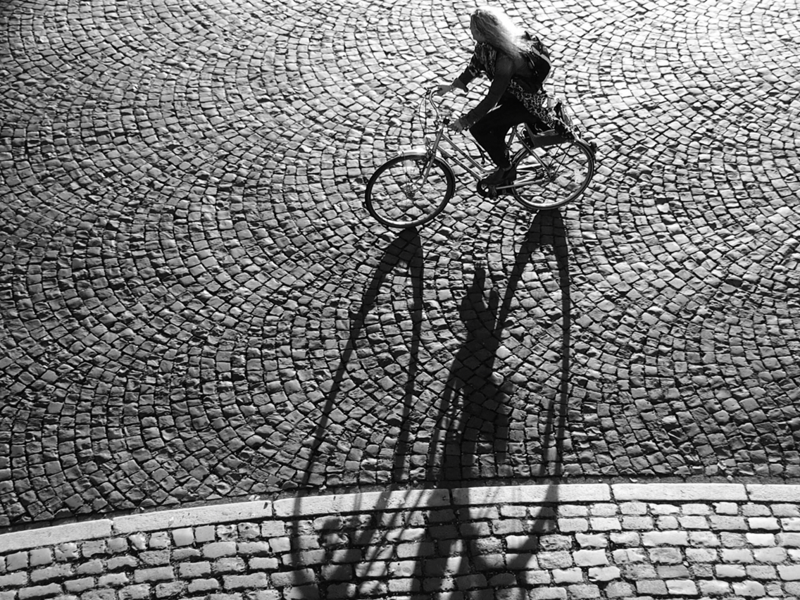 Life of shadows - photos d'ombres par Skander Khlif Life of shadows photos d ombres par Skander Khlif 9 Life-of-shadows-photos-d-ombres-par-Skander-Khlif-9