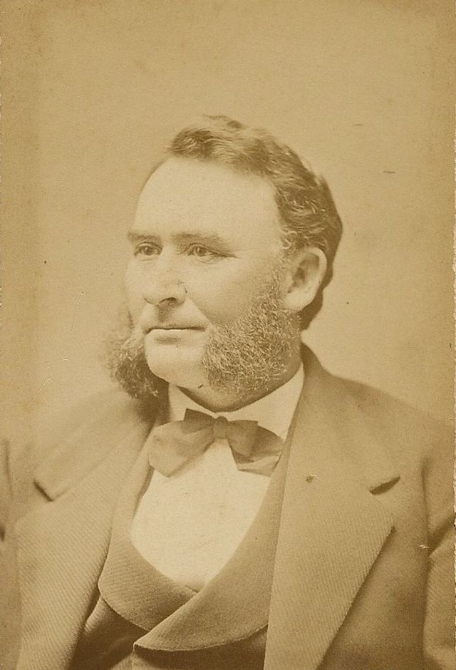 Quelques barbes et moustaches d'époque victorienne Quelques barbes et moustaches d epoque victorienne 23 Quelques-barbes-et-moustaches-d-epoque-victorienne-23