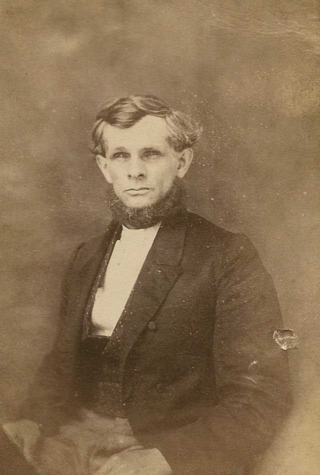 Quelques barbes et moustaches d'époque victorienne Quelques barbes et moustaches d epoque victorienne 32 Quelques-barbes-et-moustaches-d-epoque-victorienne-32