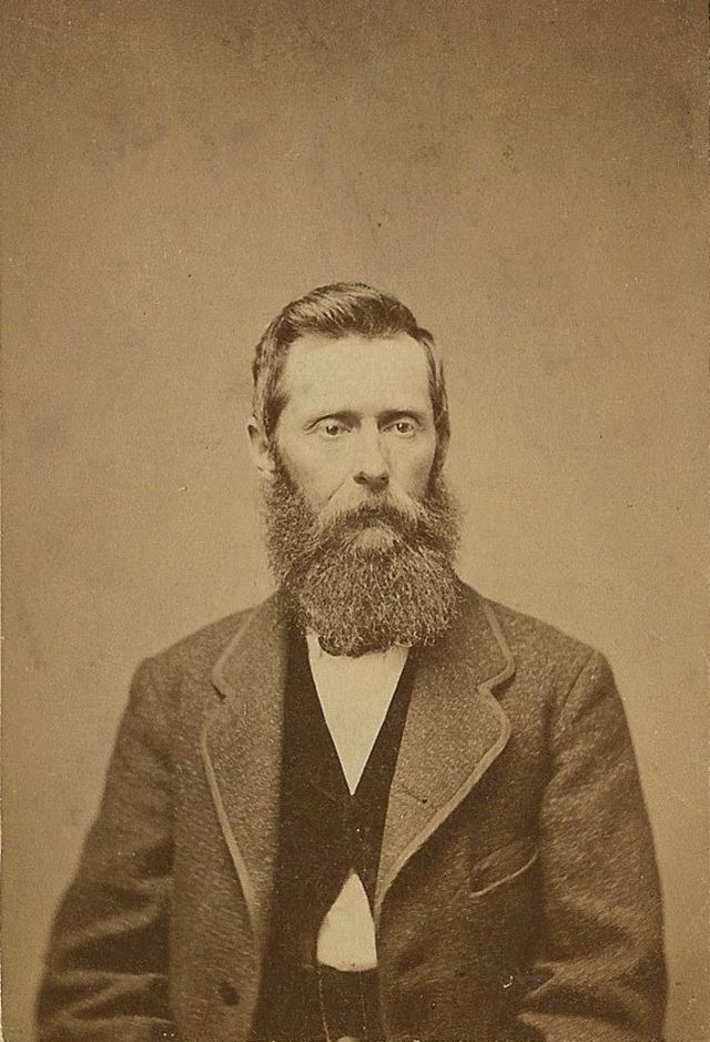 Quelques barbes et moustaches d'époque victorienne Quelques barbes et moustaches d epoque victorienne 7 Quelques-barbes-et-moustaches-d-epoque-victorienne-7