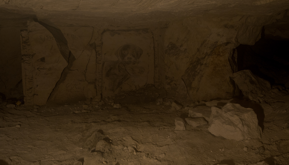 Urbex - visite d'une grotte secrète ornée de dessins et de sculptures de 400 ans par Stefaan Beernaert Urbex visite d une grotte secrete ornee de dessins et de sculptures de 400 ans par Stefaan Beernaert 25 Urbex-visite-d-une-grotte-secrete-ornee-de-dessins-et-de-sculptures-de-400-ans-par-Stefaan-Beernaert-25