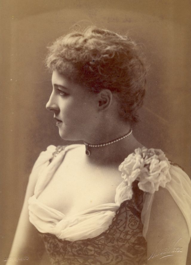 40 photos glamours vintage de Lillie Langtry à la fin du 19eme siècle 40 photos glamours vintage de Lillie Langtry a la fin du 19eme siecle 21 40-photos-glamours-vintage-de-Lillie-Langtry-a-la-fin-du-19eme-siecle-21