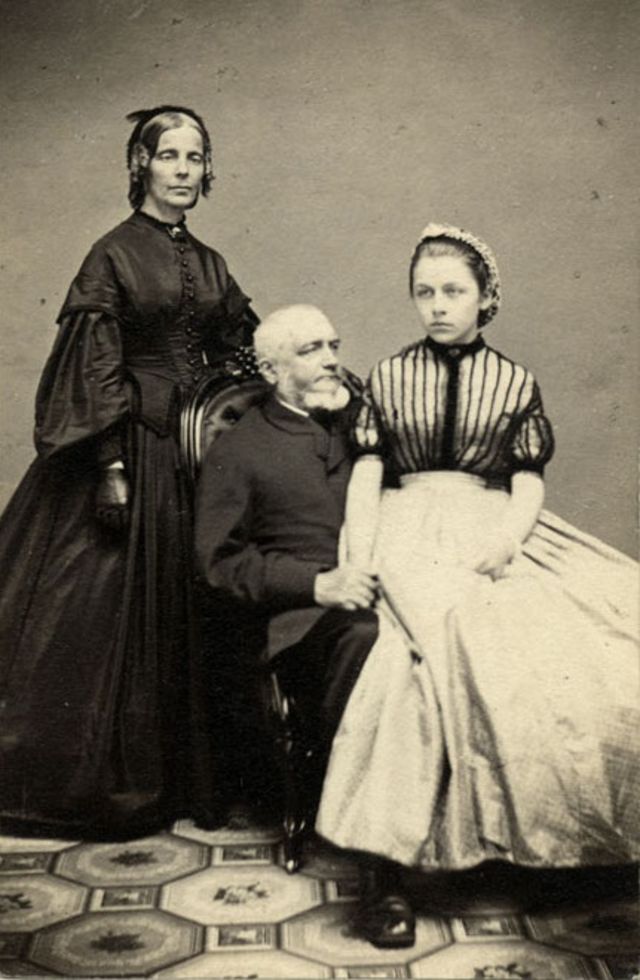 40 portraits de famille du milieu du 19ème siècle 40 portraits de famille du milieu du 19eme siecle 20 40-portraits-de-famille-du-milieu-du-19eme-siecle-20