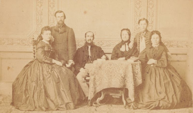 40 portraits de famille du milieu du 19ème siècle 40 portraits de famille du milieu du 19eme siecle 27 40-portraits-de-famille-du-milieu-du-19eme-siecle-27