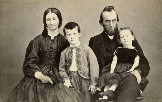 40 portraits de famille du milieu du 19ème siècle 40 portraits de famille du milieu du 19eme siecle 36 40-portraits-de-famille-du-milieu-du-19eme-siecle-36