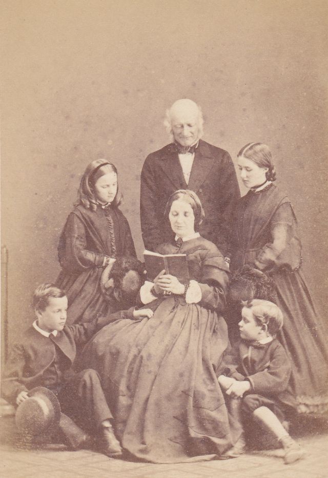 40 portraits de famille du milieu du 19ème siècle 40 portraits de famille du milieu du 19eme siecle 7 40-portraits-de-famille-du-milieu-du-19eme-siecle-7