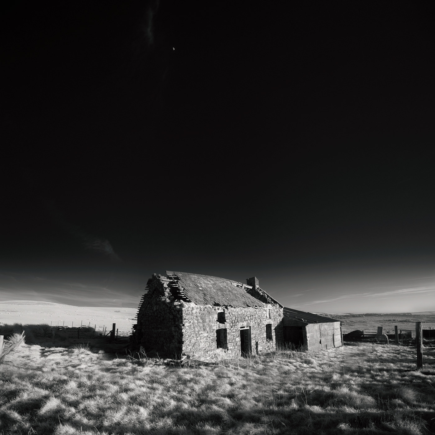 Abandonned - des ruines abandonnées par Andy Lee Abandonned des ruines abandonnees par Andy Lee 3 Abandonned–des-ruines-abandonnees-par-Andy-Lee-3