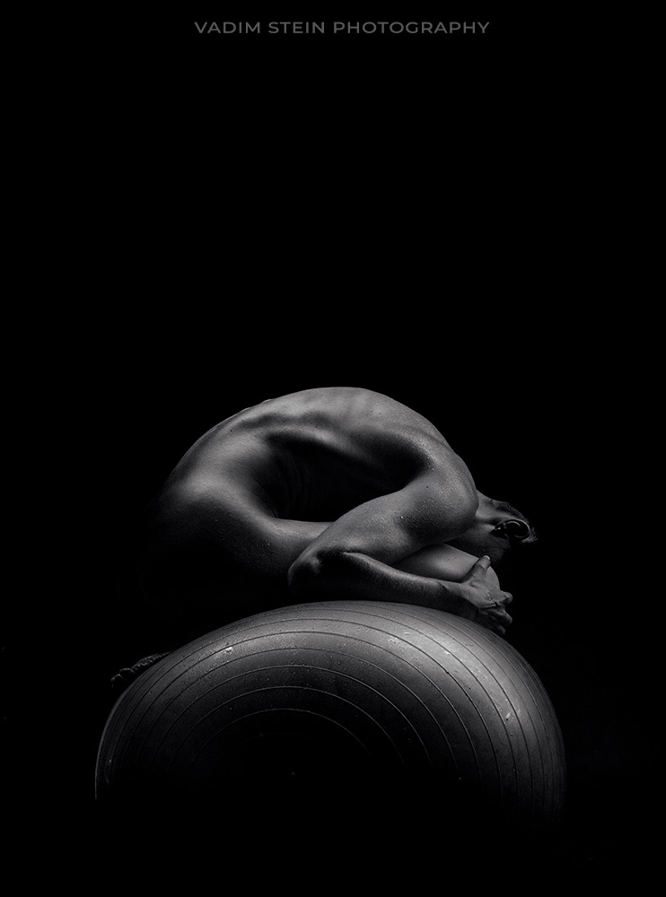 Bodyscapes - lignes et courbes de corps par Vadim Stein Bodyscapes lignes et courbes de corps par Vadim Stein 6 Bodyscapes-lignes-et-courbes-de-corps-par-Vadim-Stein-6