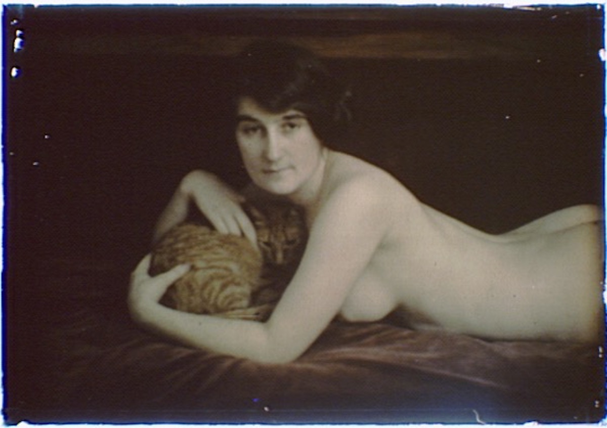 Déjà début du 20eme siècle, des portraits de femmes avec des chats par Arnold Genthe Deja debut du 20eme siecle des portraits de femmes avec des chats par Arnold Genthe 1 Deja-debut-du-20eme-siecle-des-portraits-de-femmes-avec-des-chats-par-Arnold-Genthe-1