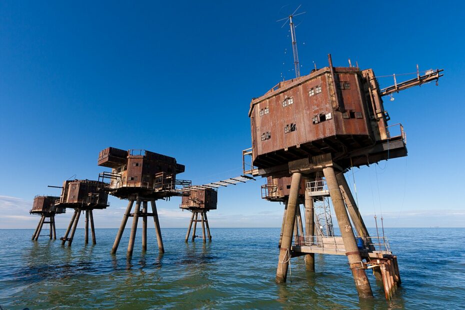 Forts Maunsell : les sept étranges tours de Red Sands dans l’estuaire de la Tamise Les tours du fort Red Sands reliquats des forts Maunsell Les tours du fort Red Sands reliquats des forts Maunsell