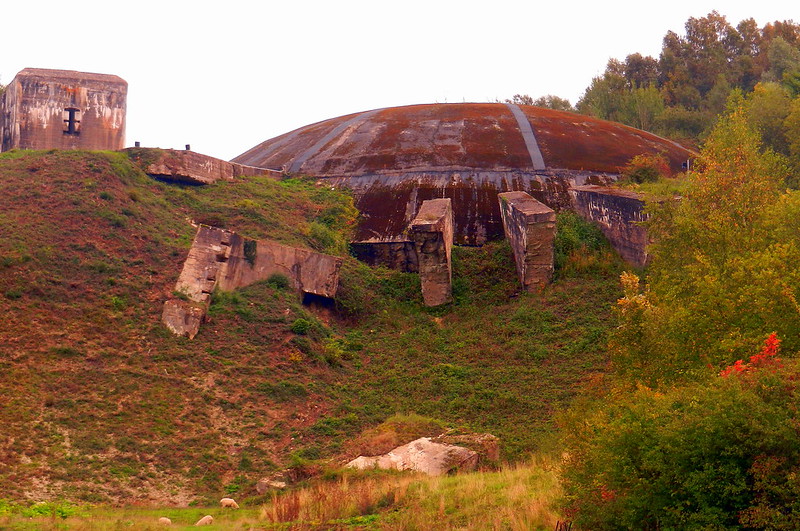 Le dôme de Helfaut-Wizernes ou bunker Bauvohaben 21 coupole dome de Helfaut Wizernes ou bunker Bauvohaben 21 2 coupole-dome-de-Helfaut-Wizernes-ou-bunker-Bauvohaben-21-2