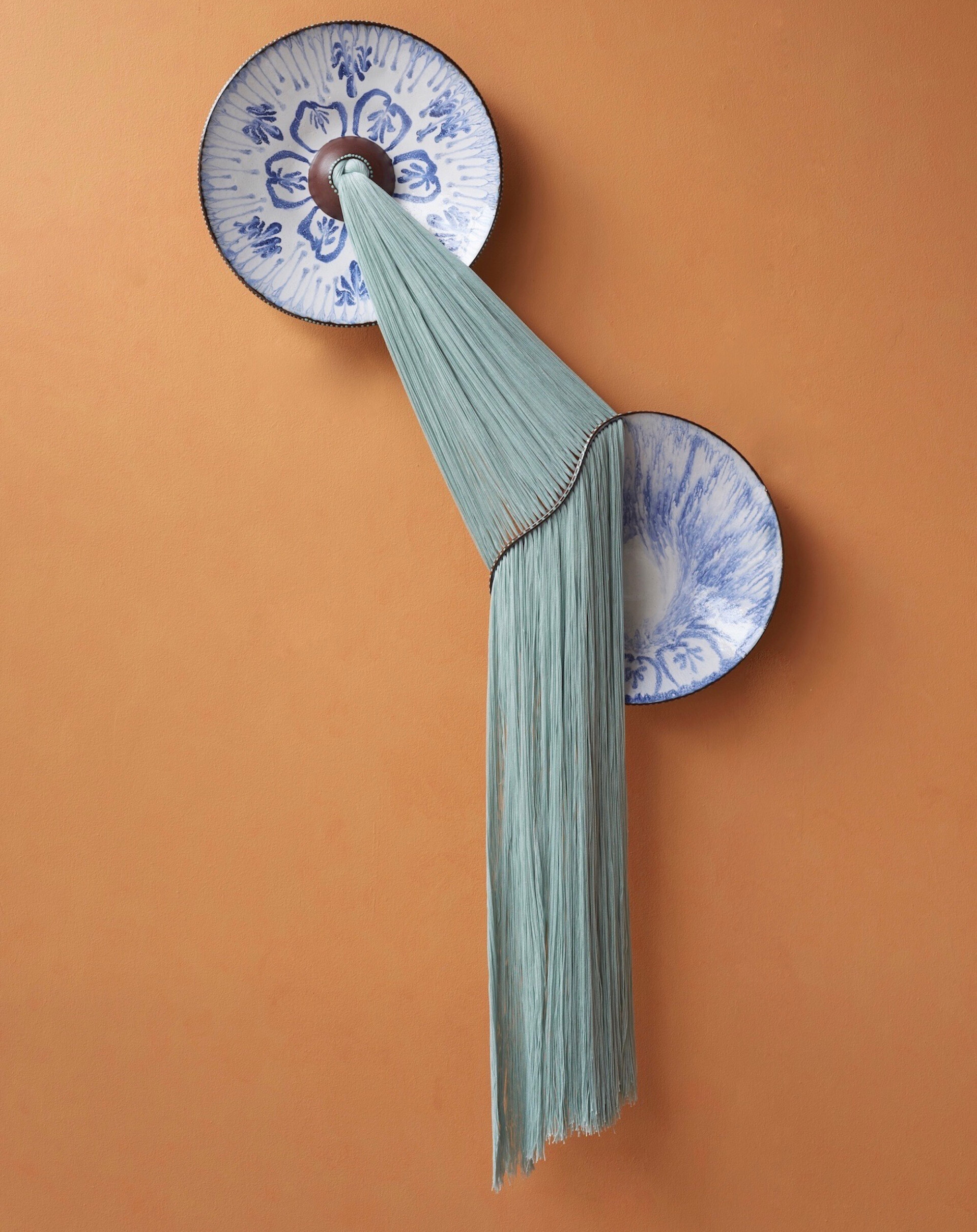 Des céramiques et des fils par Nicole McLaughlin des ceramiques et des fils par Nicole McLaughlin 5 des-ceramiques-et-des-fils-par-Nicole-McLaughlin-5