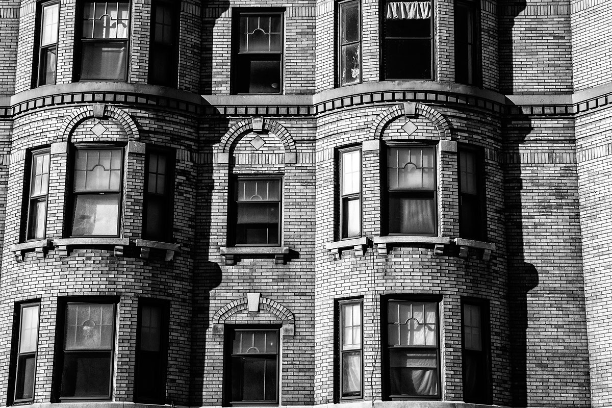 De vieux batiments de Detroit en noir et blanc par David Wile 23 vieux batiments de Detroit en noir et blanc par David Wile 10 23-vieux-batiments-de-Detroit-en-noir-et-blanc-par-David-Wile-10
