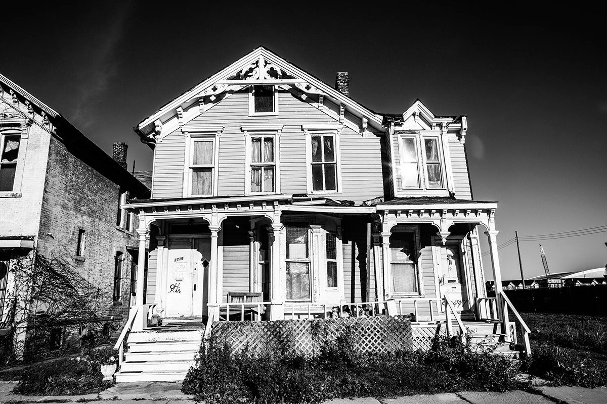 De vieux batiments de Detroit en noir et blanc par David Wile 23 vieux batiments de Detroit en noir et blanc par David Wile 13 23-vieux-batiments-de-Detroit-en-noir-et-blanc-par-David-Wile-13