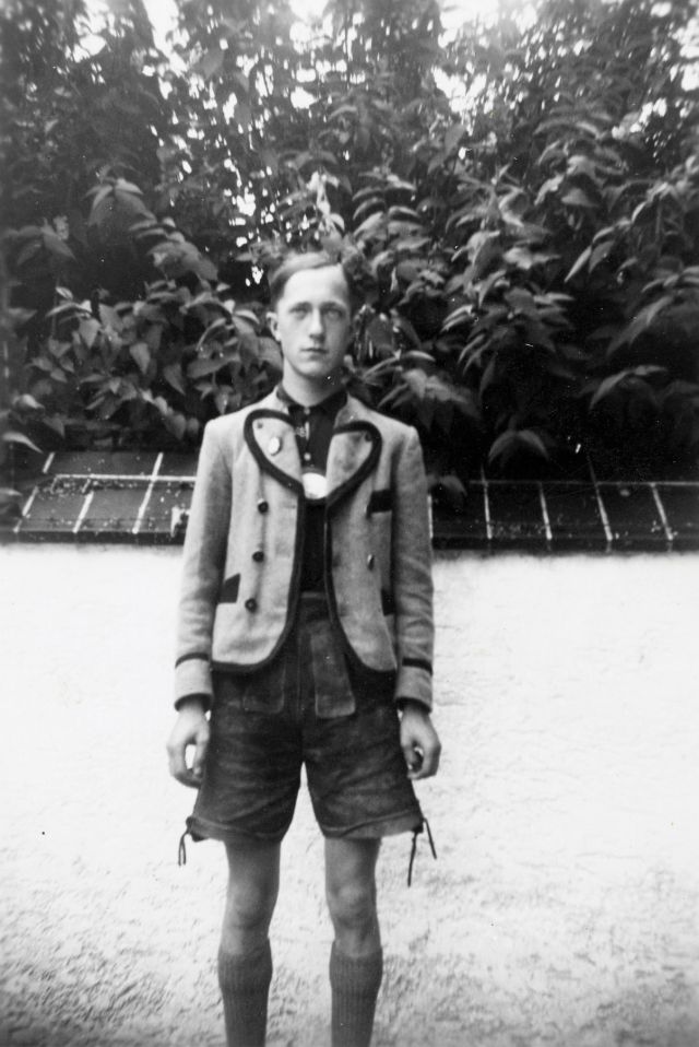 40 photos trouvées montrant la mode pour homme dans les années 1920 - 1930 40 photos trouvees montrant la mode pour homme dans les annees 1920 1930 11 40-photos-trouvees-montrant-la-mode-pour-homme-dans-les-annees-1920-1930-11