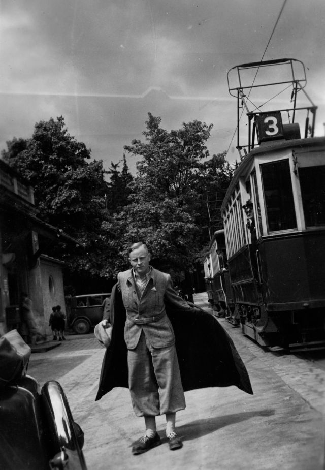 40 photos trouvées montrant la mode pour homme dans les années 1920 - 1930 40 photos trouvees montrant la mode pour homme dans les annees 1920 1930 33 40-photos-trouvees-montrant-la-mode-pour-homme-dans-les-annees-1920-1930-33