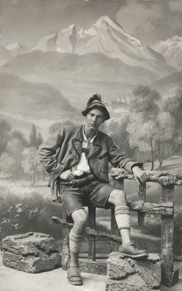 40 photos trouvées montrant la mode pour homme dans les années 1920 - 1930 40 photos trouvees montrant la mode pour homme dans les annees 1920 1930 9 40-photos-trouvees-montrant-la-mode-pour-homme-dans-les-annees-1920-1930-9