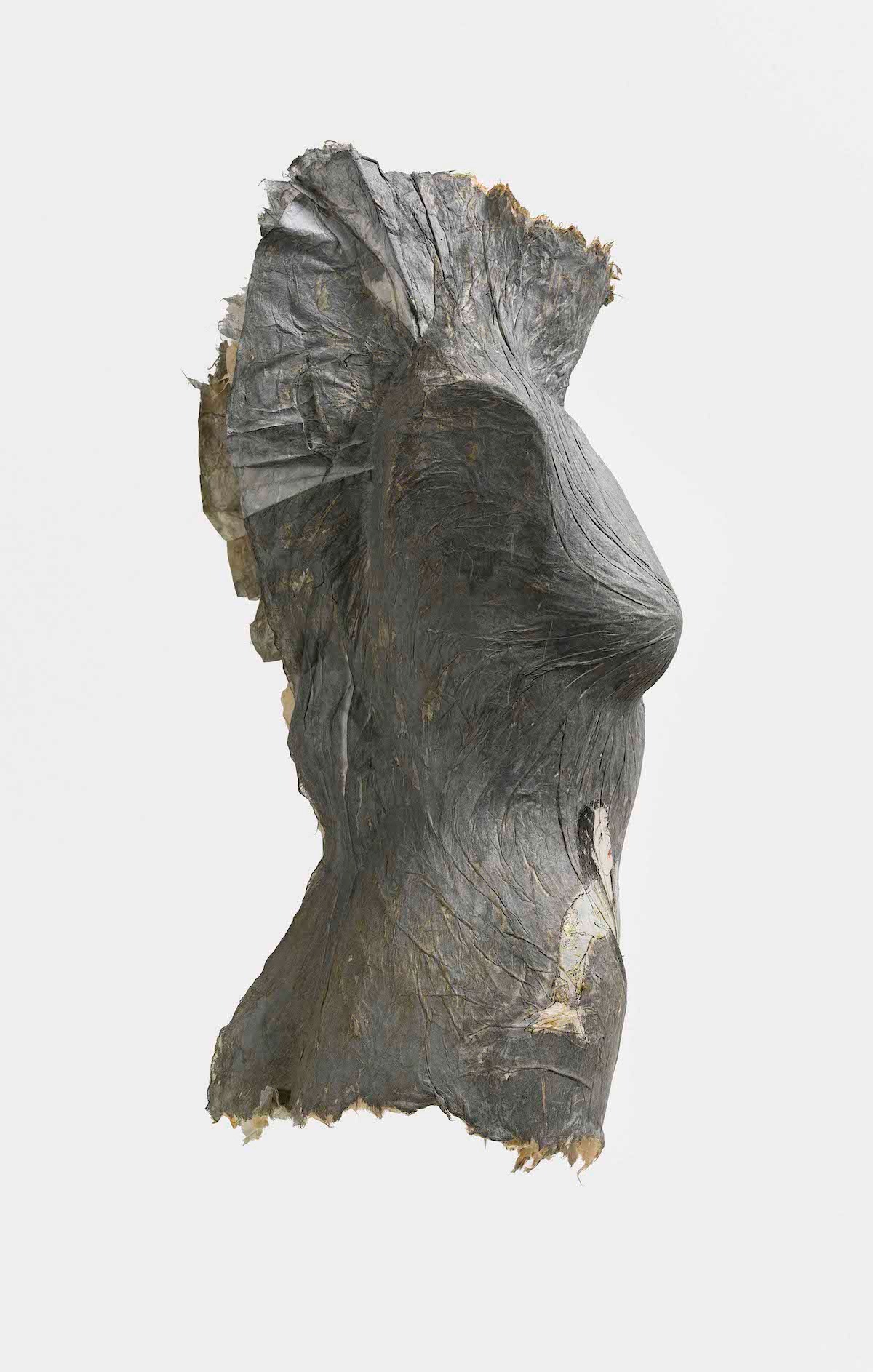 Expressions de la féminité dans les bustes de papier de Peng Wei Expressions de la feminite dans les bustes de papier de Peng Wei 12 Expressions-de-la-feminite-dans-les-bustes-de-papier-de-Peng-Wei-12