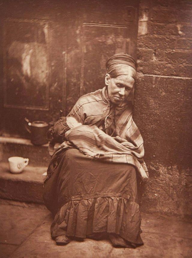 La vie des rues de Londres en 1877 La vie des rues de Londres en 1877 petits metiers boulots 14 La-vie-des-rues-de-Londres-en-1877-petits-metiers-boulots-14