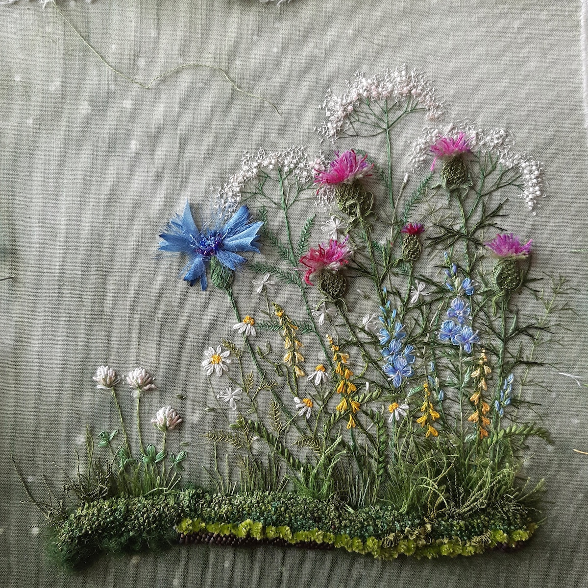 Les broderies de nature de Rosa Andreeva Les broderies de nature de Rosa Andreeva 5 Les-broderies-de-nature-de-Rosa-Andreeva-5