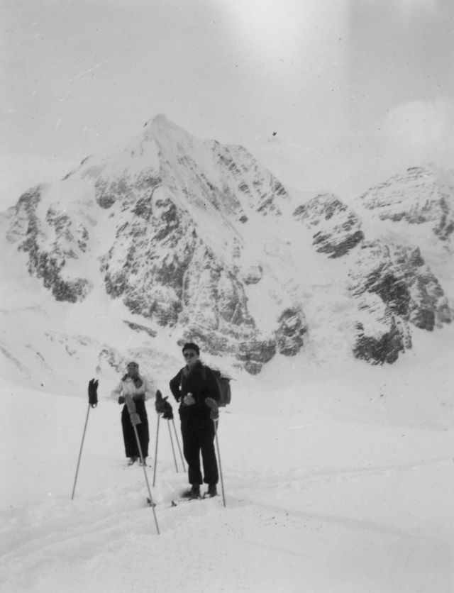 Les joies de la montagne et du ski dans les années 1920 - 1930 dans le sud Tyrol Les joies de la montagne et du ski dans les annees 1920 1930 dans le sud Tyrol 32 Les-joies-de-la-montagne-et-du-ski-dans-les-annees-1920-1930-dans-le-sud-Tyrol-32