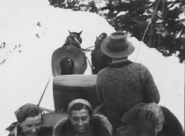 Les joies de la montagne et du ski dans les années 1920 - 1930 dans le sud Tyrol Les joies de la montagne et du ski dans les annees 1920 1930 dans le sud Tyrol 6 Les-joies-de-la-montagne-et-du-ski-dans-les-annees-1920-1930-dans-le-sud-Tyrol-6