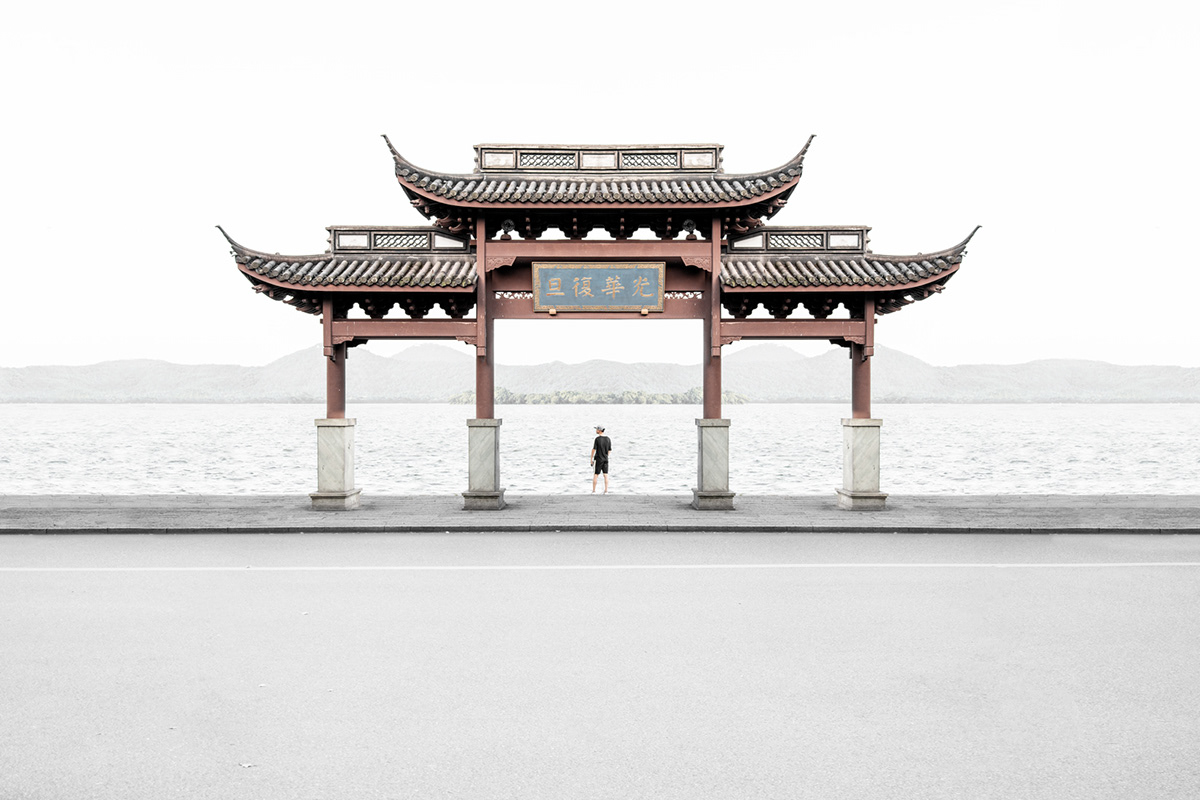 Perspe XVI, XVII - perspective et symétrie par Gustav Willeit Perspe XVI XVII perspective et symetrie par Gustav Willeit 16 Perspe-XVI-XVII-perspective-et-symetrie-par-Gustav-Willeit-16