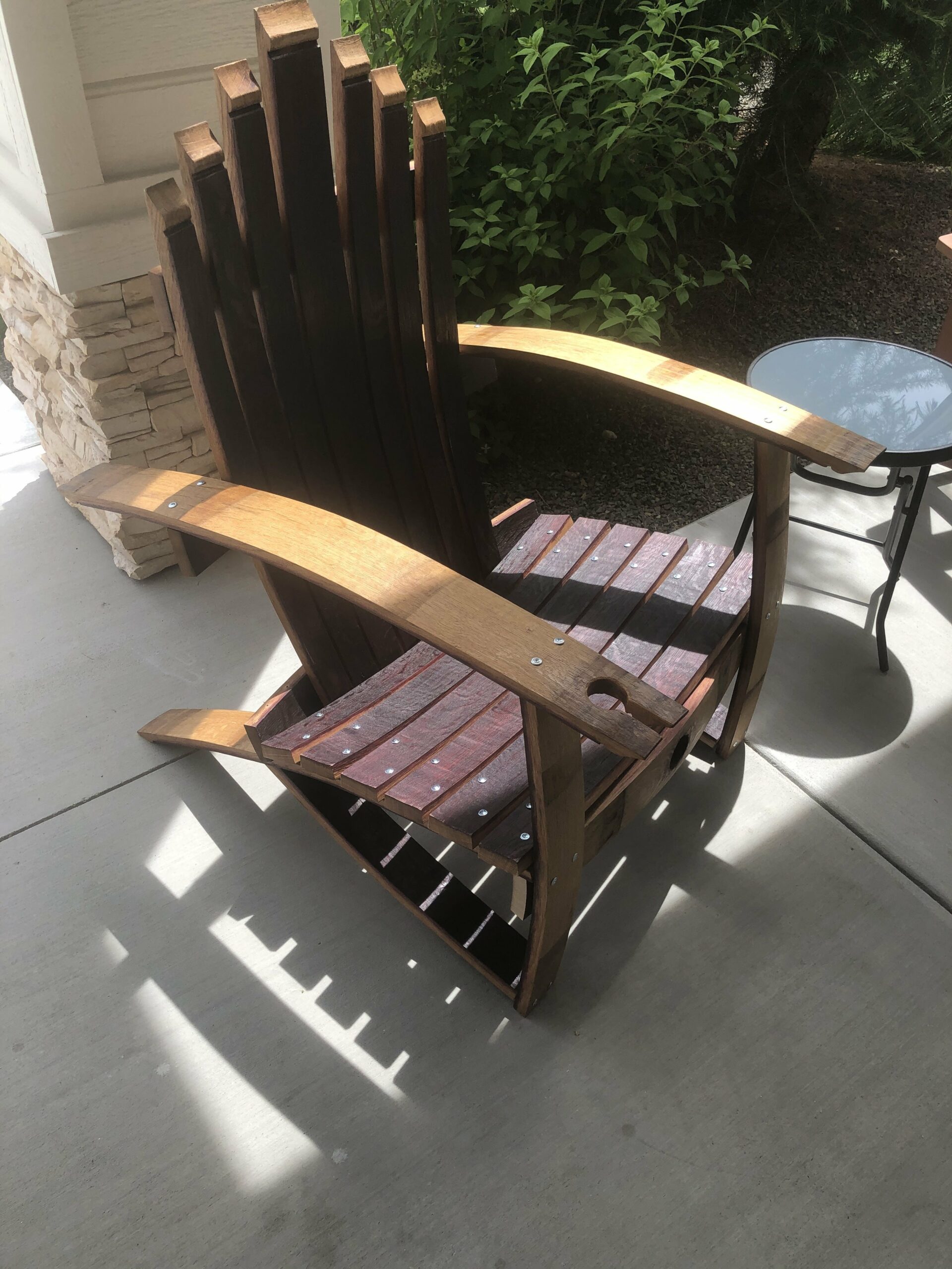 Reyclage: transformation d'un tonneau à vin en fauteuil de jardin Reyclage transformation d un tonneau a vin en fauteuil de jardin 12 scaled Reyclage-transformation-d-un-tonneau-a-vin-en-fauteuil-de-jardin-12