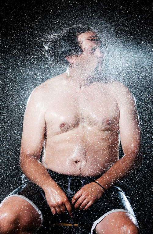 Splash - les réactions des humains et des animaux sous un jet d'eau Splash les reactions des humains et des animaux sous un jet d eau 6 Splash-les-reactions-des-humains-et-des-animaux-sous-un-jet-d-eau-6