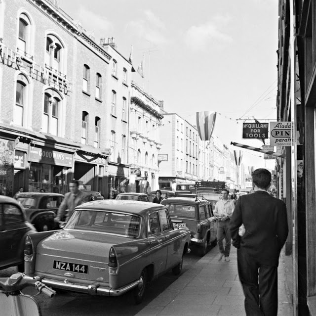 Une série de clichés de Dublin dans les années 60 une serie de cliches de Dublin dans les annees 60 1 une-serie-de-cliches-de-Dublin-dans-les-annees-60-1