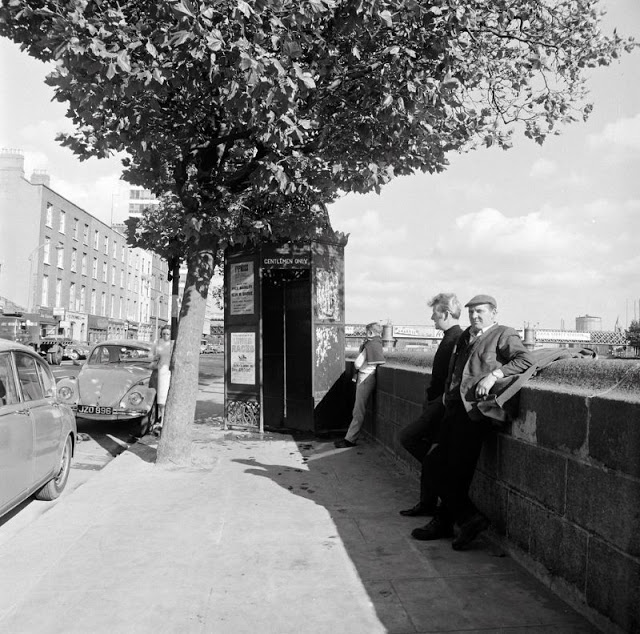 Une série de clichés de Dublin dans les années 60 une serie de cliches de Dublin dans les annees 60 27 une-serie-de-cliches-de-Dublin-dans-les-annees-60-27