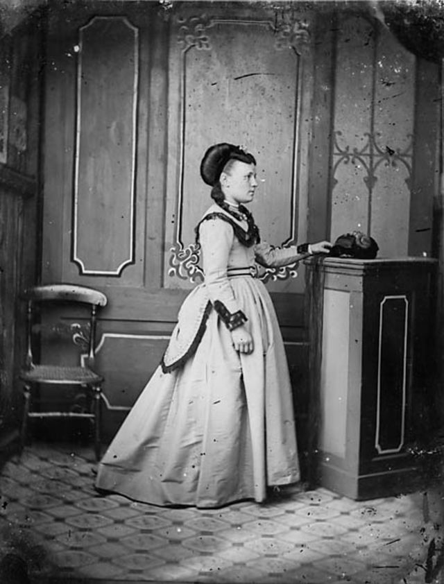 40 portraits de femmes galloises dans les années 1870 40 portraits de femmes galloises dans les annees 1870 2 40-portraits-de-femmes-galloises-dans-les-annees-1870-2