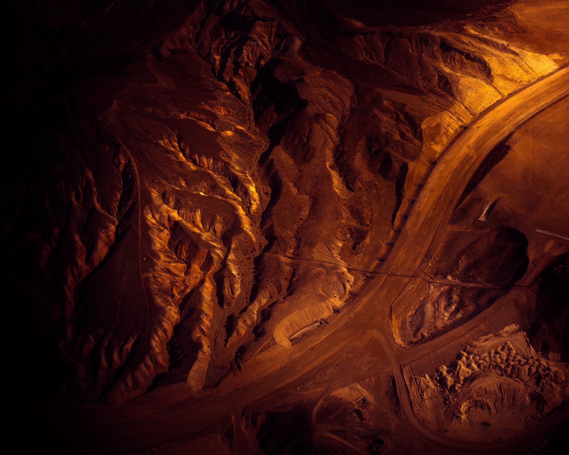 Les paysages extra-terrestres du Nevada vus du ciel par Tom Leighton Les paysages extra terrestres du Nevada vus du ciel par Tom Leighton 2 Les-paysages-extra-terrestres-du-Nevada-vus-du-ciel-par-Tom-Leighton-2