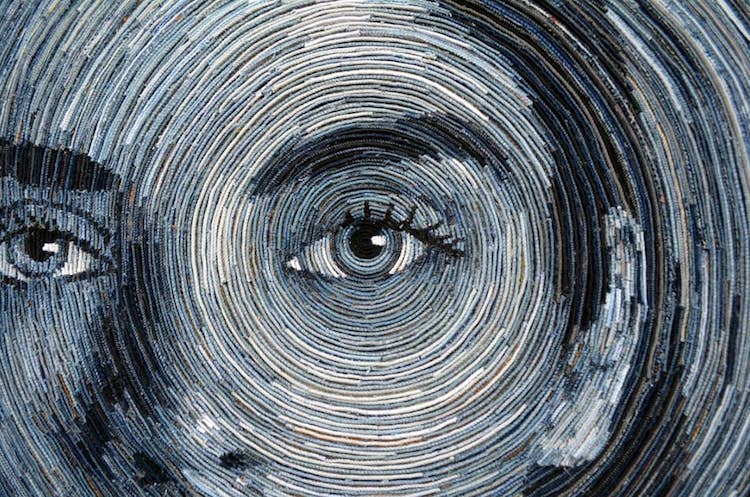 Les portraits en morceaux de jeans de Deniz Sağdıç Les portraits en morceaux de jeans de Deniz Sagdic 12 Les-portraits-en-morceaux-de-jeans-de-Deniz-Sagdic-12