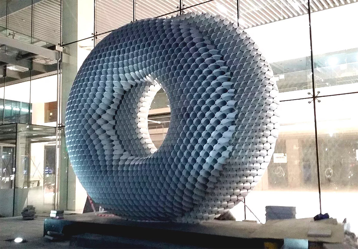 Les sculptures en tuyaux de Yi Chul Hee Les sculptures en tuyaux de Yi Chul Hee 14 Les-sculptures-en-tuyaux-de-Yi-Chul-Hee-14