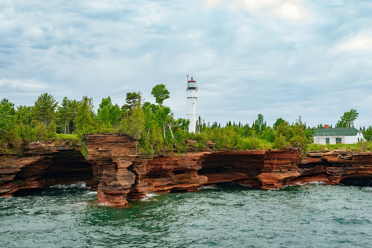 Phare de Devils Island dans les Apostle Islands au Wisconsin Phare de Devils Island dans les Apostle Islands au Wisconsin