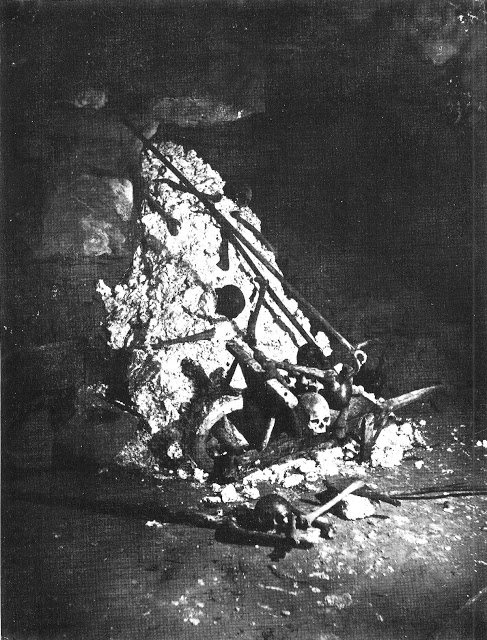 une exploration des catacombes de Paris au 19eme siècle par Nadar une exploration des catacombes de Paris au 19eme siecle par Nadar 10 une-exploration-des-catacombes-de-Paris-au-19eme-siecle-par-Nadar-10