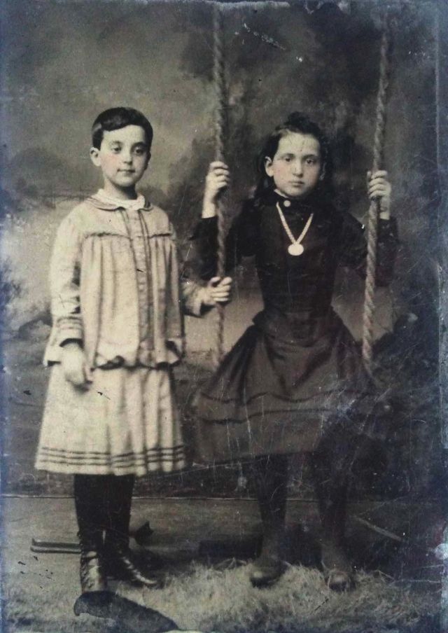 30 portraits avec une balançoire en studio au 19eme siecle 30 portraits avec une balancoire en studio au 19eme siecle 18 30-portraits-avec-une-balancoire-en-studio-au-19eme-siecle-18