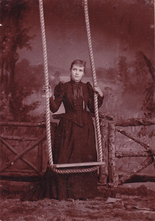 30 portraits avec une balançoire en studio au 19eme siecle 30 portraits avec une balancoire en studio au 19eme siecle 21 30-portraits-avec-une-balancoire-en-studio-au-19eme-siecle-21