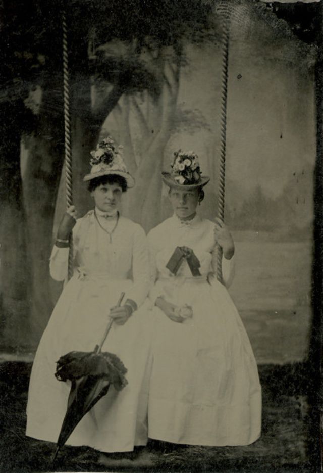 30 portraits avec une balançoire en studio au 19eme siecle 30 portraits avec une balancoire en studio au 19eme siecle 22 30-portraits-avec-une-balancoire-en-studio-au-19eme-siecle-22