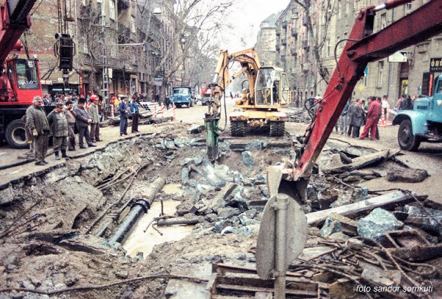 34 photos vintages de Budapest dans les années 80 34 photos vintages de Budapest dans les annees 80 23 34-photos-vintages-de-Budapest-dans-les-annees-80-23