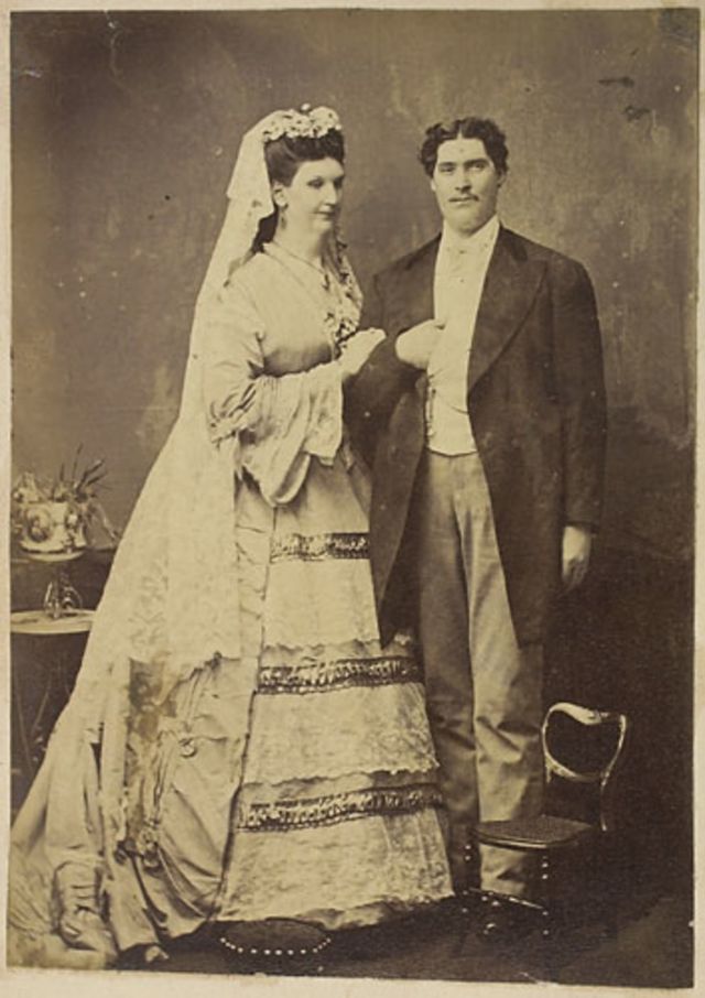 Anna Haining Swan et Martin Van Buren Bates - le plus grand couple du monde Anna Haining Swan et Martin Van Buren Bates le plus grand couple du monde 2 Anna-Haining-Swan-et-Martin-Van-Buren-Bates-le-plus-grand-couple-du-monde-2